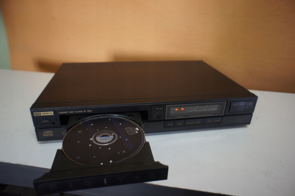 Top Vintage ITT Nokia DP 7950 CD Player