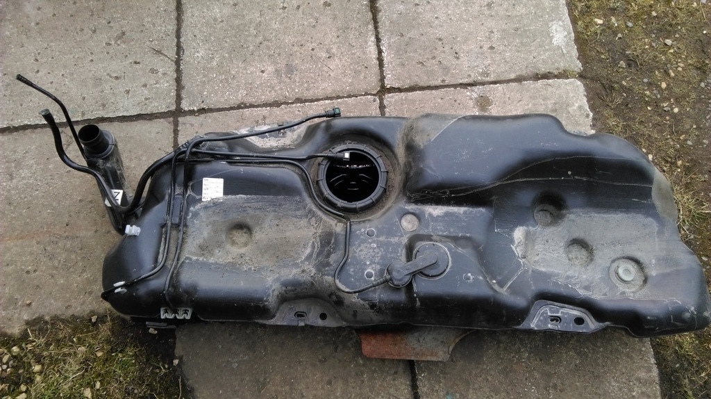 BAK ZBIORNIK PALIWA PEUGEOT 206 CC
