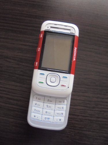 Nokia 5200 - włącza się.