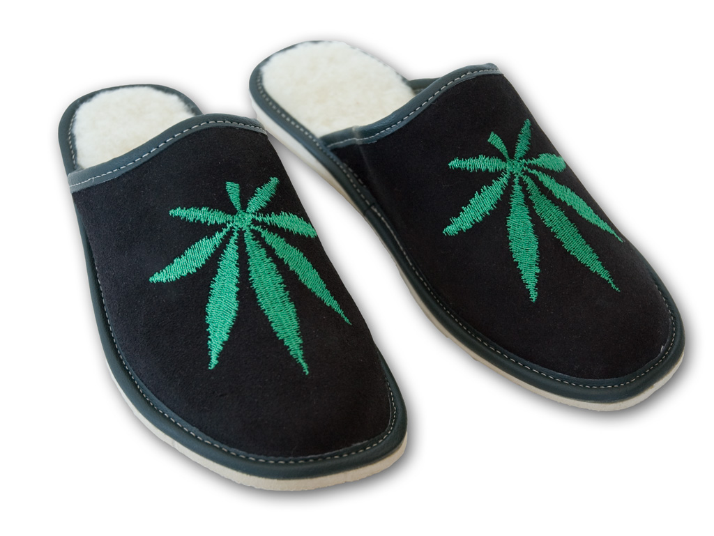 PANTOFLE SKÓRZANE PREZENT - MARIHUANA GANJA nr 46