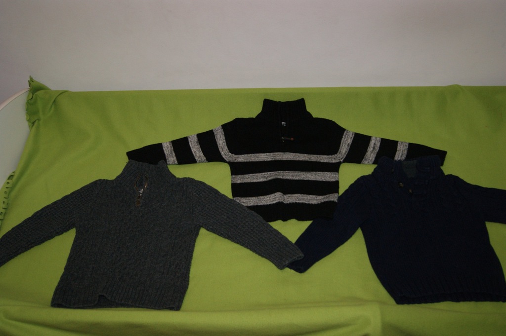zestaw dla chłopca - 4 swetry, spodnie, Barcelona