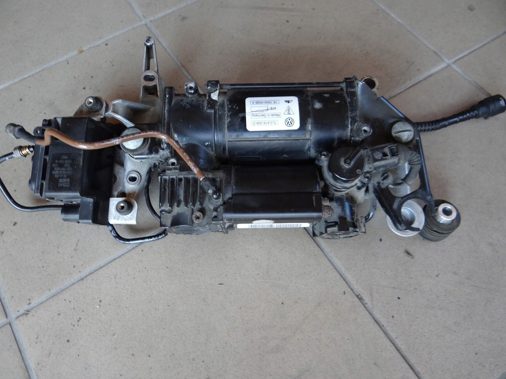 Porsche Cayenne Q7 Kompresor zawieszenia 7L0616006