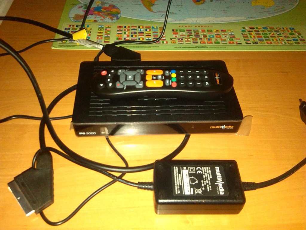 Dekoder DVBT MULTIMEDIA IPS3000 + PILOT ZASILACZ