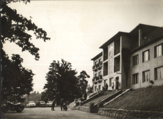 PILCHOWICE -- HOTEL - NAD ZAPORĄ -- MOTOR -- 1966