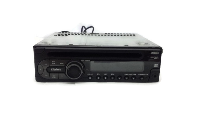 RADIO SAMOCHODOWE CLARION CZ209EG