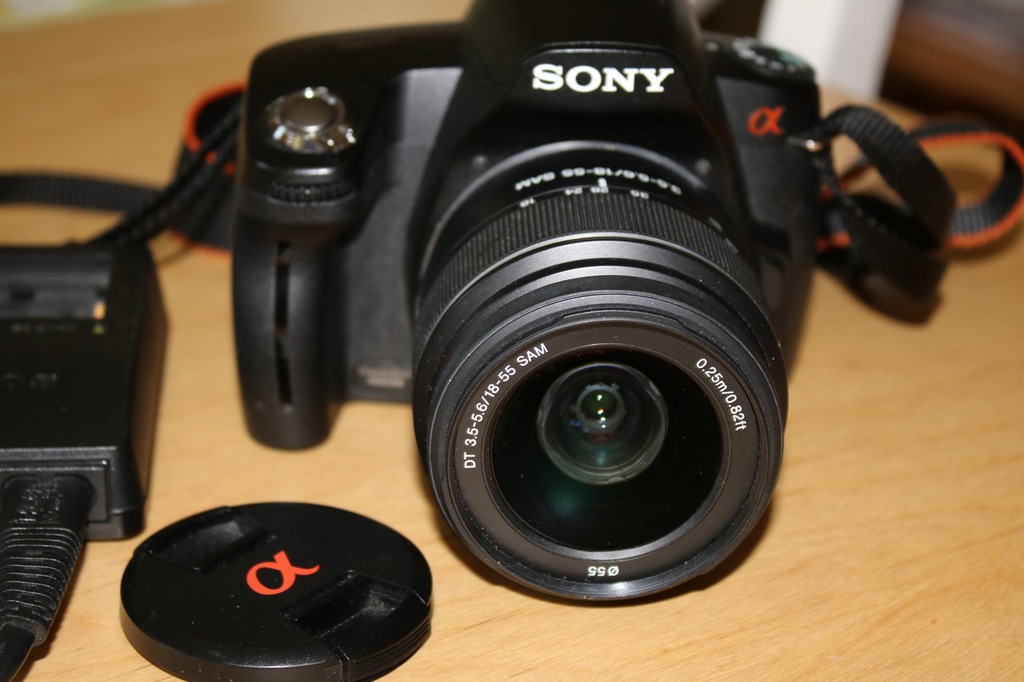 lustrzanka SONY ALFA 290 + obiektyw 18-55 mm