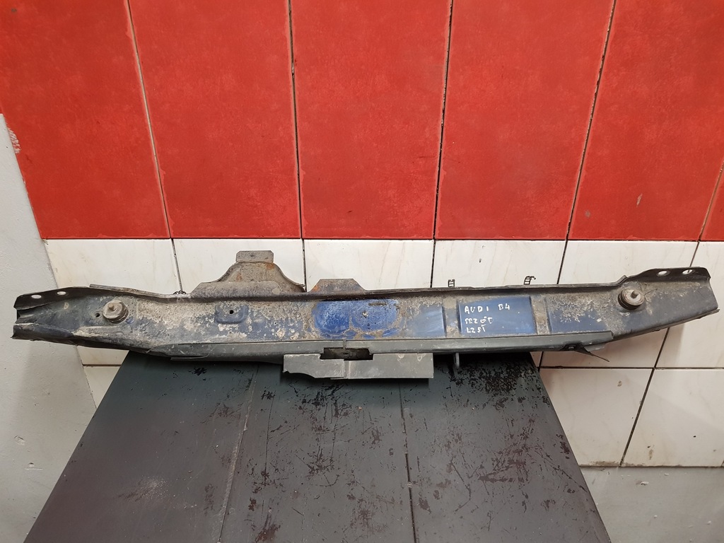 Belka Pod Chłodnicę Audi B4 80 2.0B