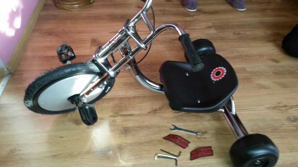 nowy rower rowerek trójkołowy razor scream machine 7203690229