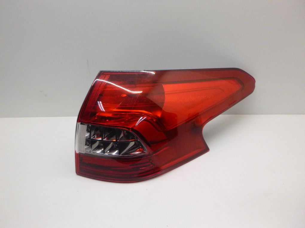 CITROEN C5 III LIFT 12- KOMBI lampa tylna prawa