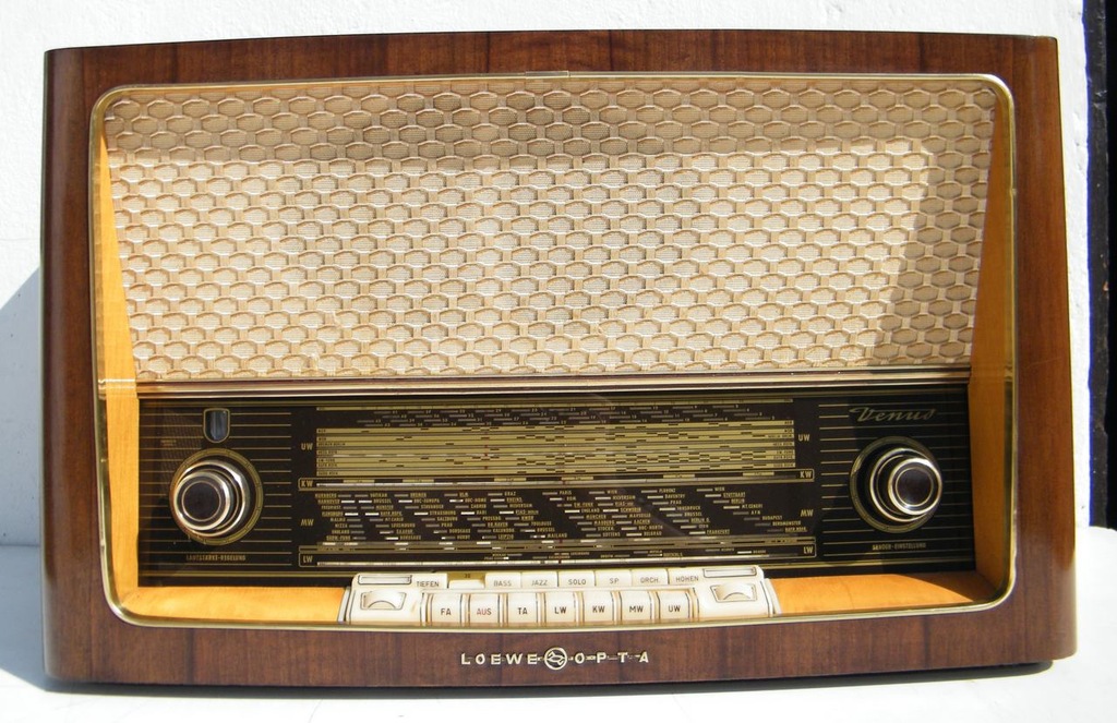 Loewe-Opta Venus 1791W- SOKOL987