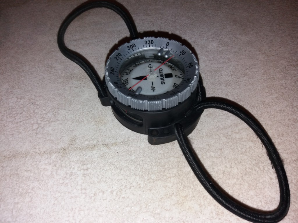 kompas nurkowy suunto sk7 z gumkami