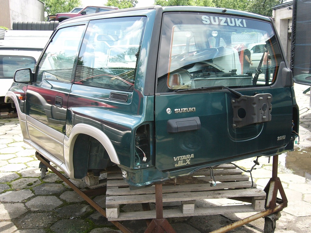 SUZUKI VITARA NOWA KAROSERIA I INNE CZESCI 7304999900