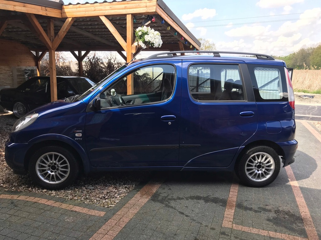 Toyota Yaris Verso 1.3 automat KLIMA elektryka ALU