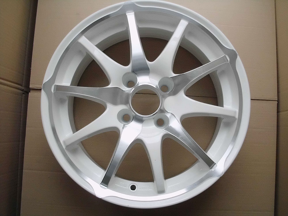DOTZ SHURIKEN white 15''x6,5 4x100 ET 38 NOWA 1szt