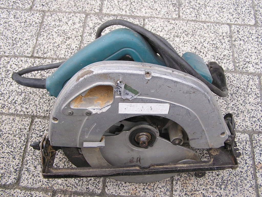 pila pilarka MAKITA 5704R od 1 zlotowki
