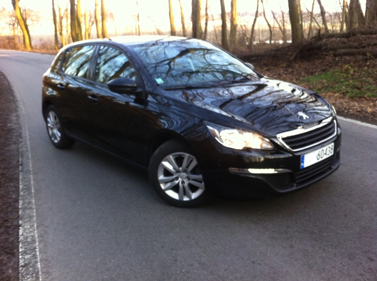Peugeot 308 czarny 1,6 E-HDI 92HP bez dwumasySUPER