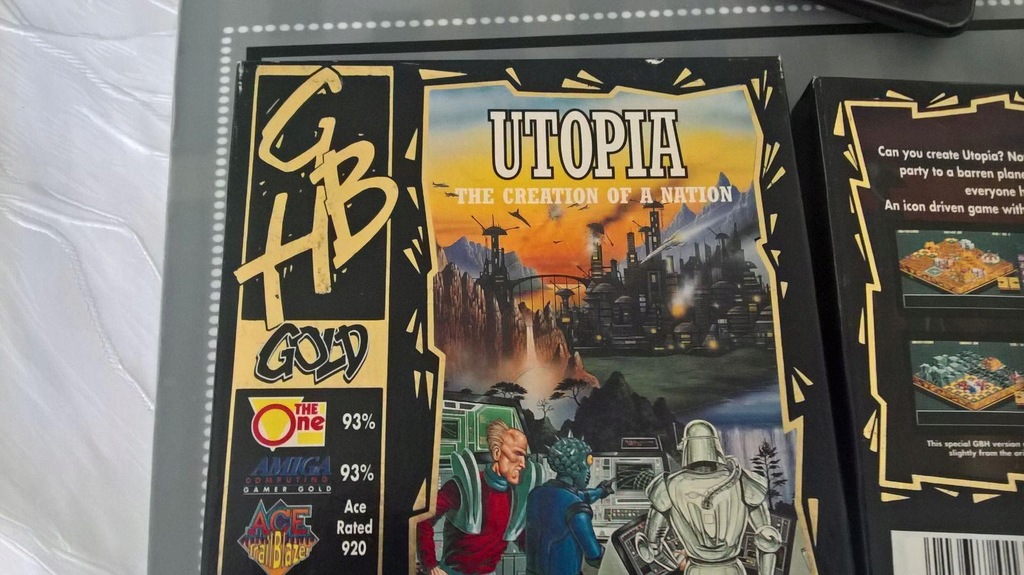 ATARI ST - UTOPIA - BOX 1991 GREMLIN GRAPHICS
