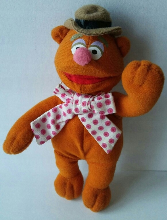 Jim Henson Mapety/ Muppets_ Miś Fazi/Fozzie 16cm