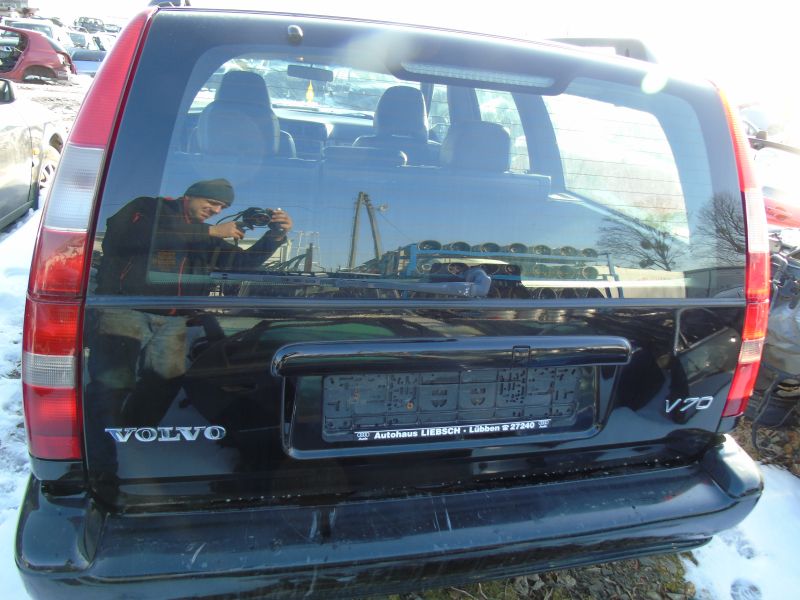 VOLVO V70 KLAPA TYL TYLNA 97-00 KOMBI 019-26