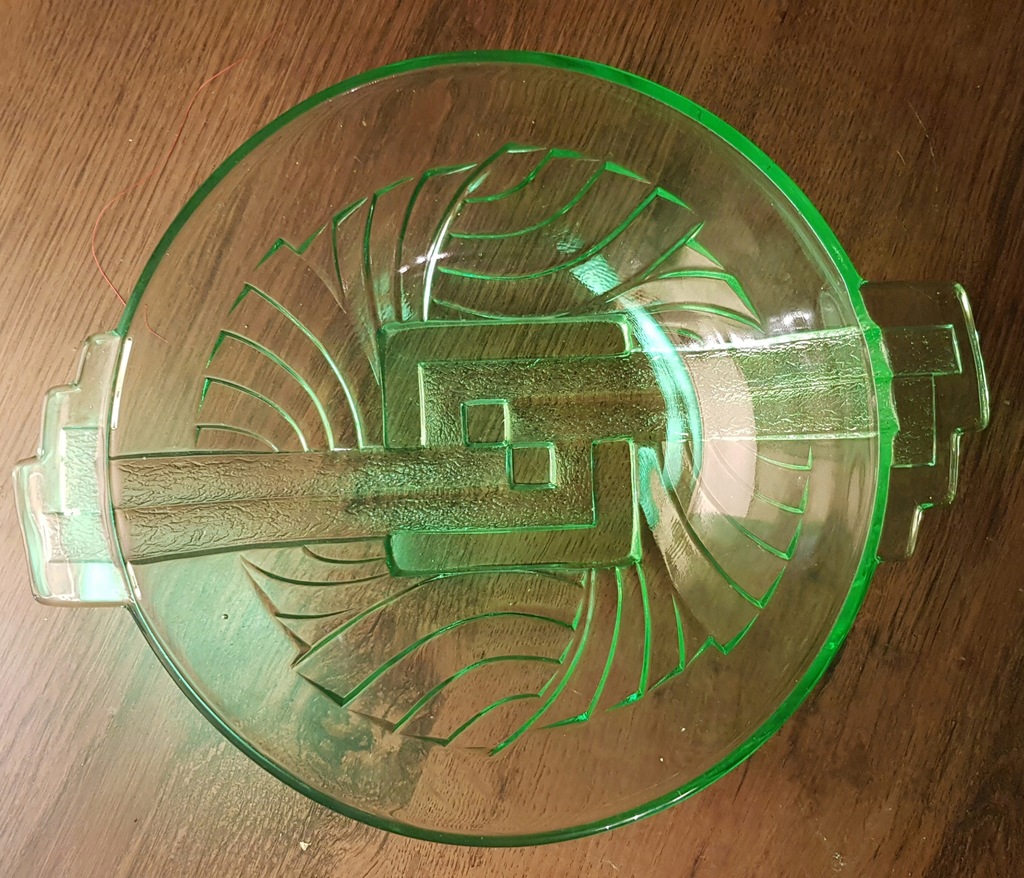 Stara szklana zielona uranowa patera ART DECO