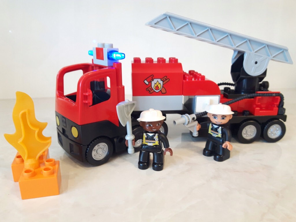 LEGO DUPLO Wóz strażacki 4977 straż strażak sygnał