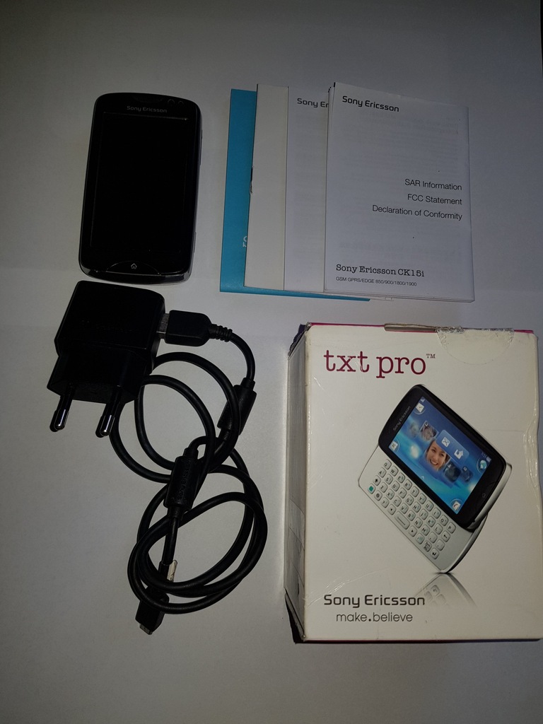 Sony Ericsson TXT pro tani telefon dotykowy okazja