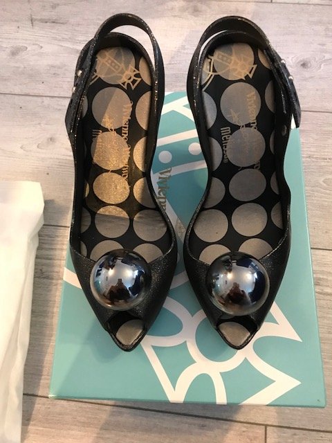 37 Melissa Lady Dragon V Westwood kulki globe