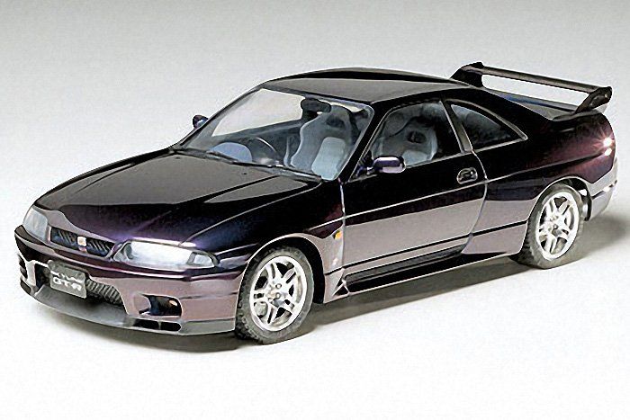 Tamiya 1:24 Nissan Skyline GT-R V