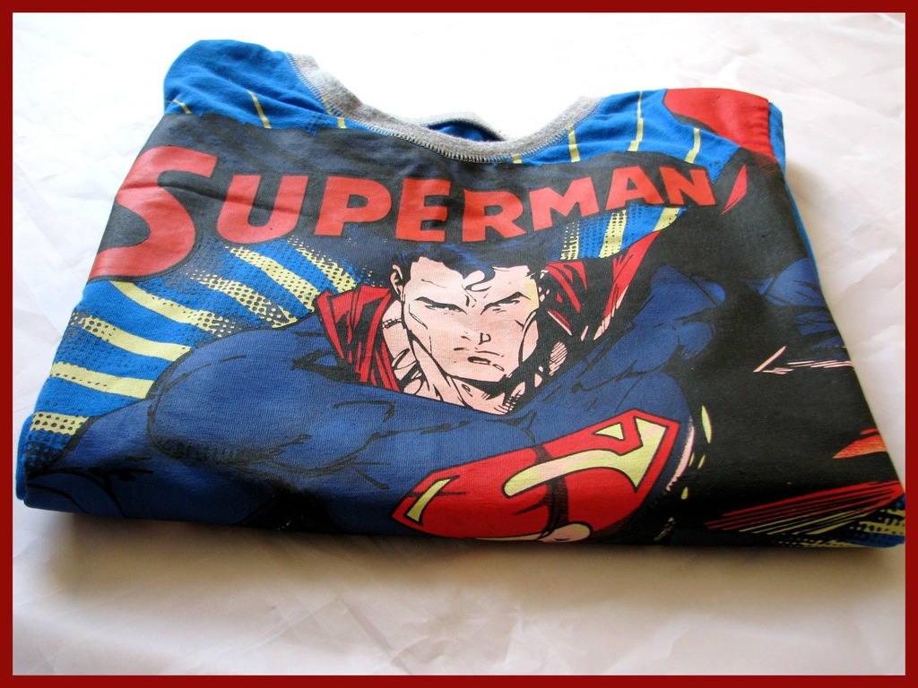 SUPERMAN bluzka chłopiec 10-11 lat rozm.140-146