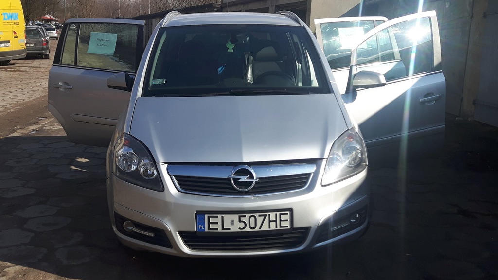 Opel Zafira 1,9 CDTI full opcja