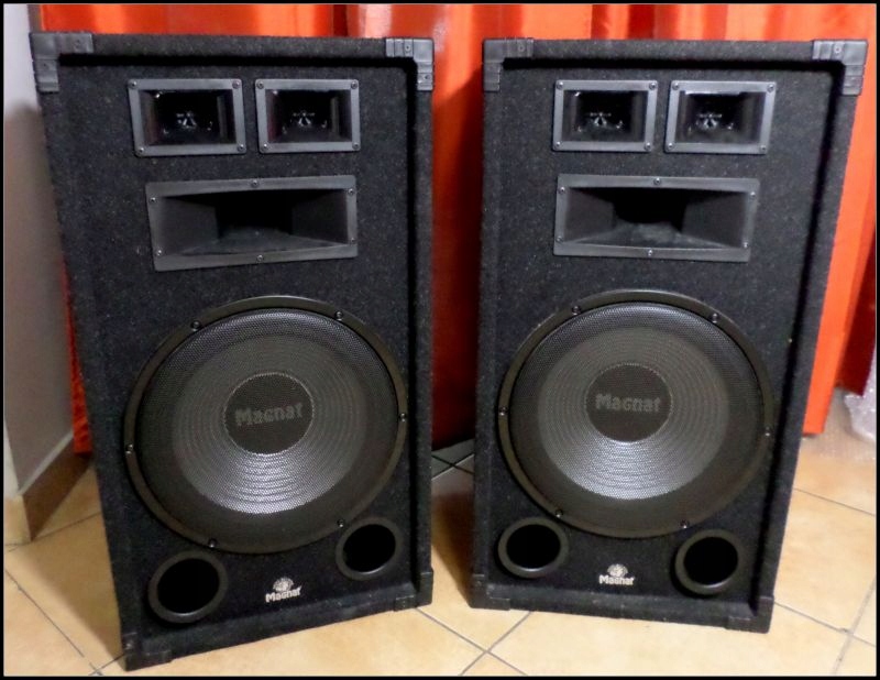 2 KOLUMNY PODŁOGOWE MAGNAT SOUNDFORCE 1300