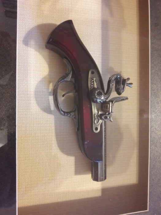 Pistolet czarnoprochowy dekoracja obraz z bronią