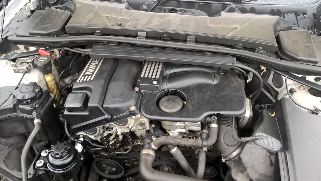 BMW 320i E90 E91 2.0 silnik N46B20 150KM w aucie