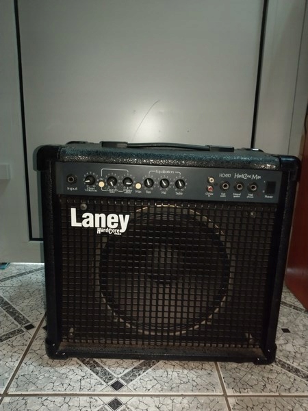 WZMACNIACZ GITAROWY LANEY HARDCORE MAX