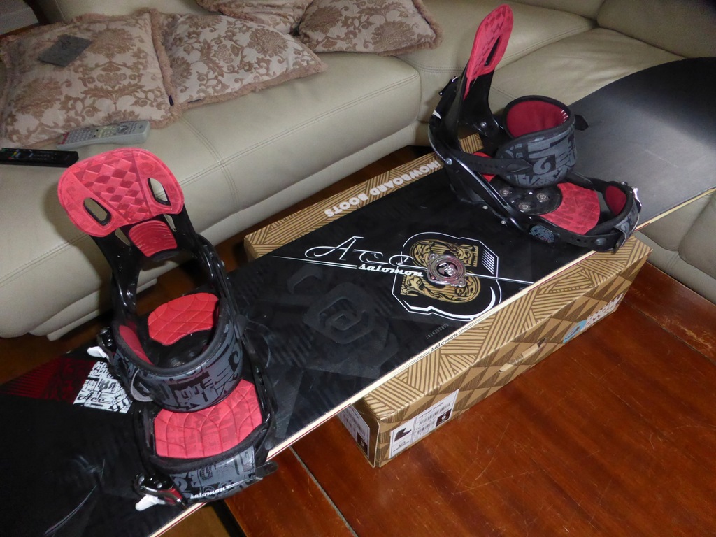 Snowboard Salomon ACE Magnum 162 cm + Salomon wiąz