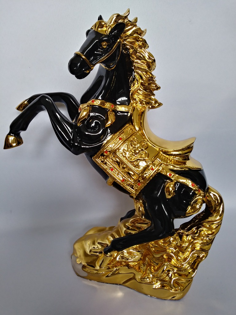 Ozdoba figurka koń-złoto czerń