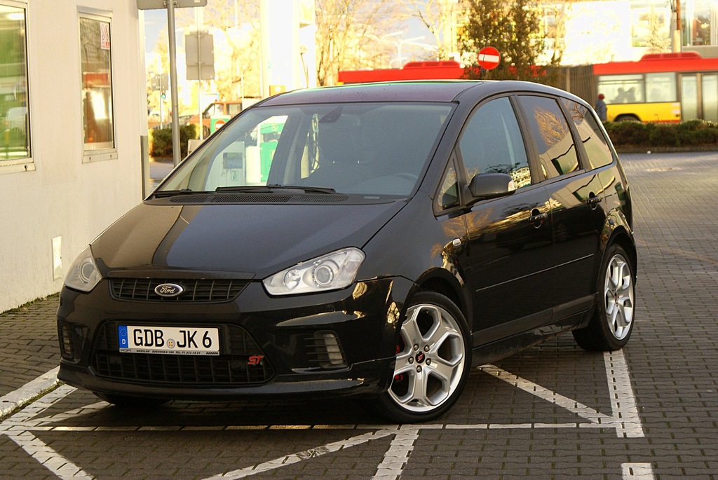 C-MAX Pełny pakiet ST Navi Panorama Skóra TITANIUM