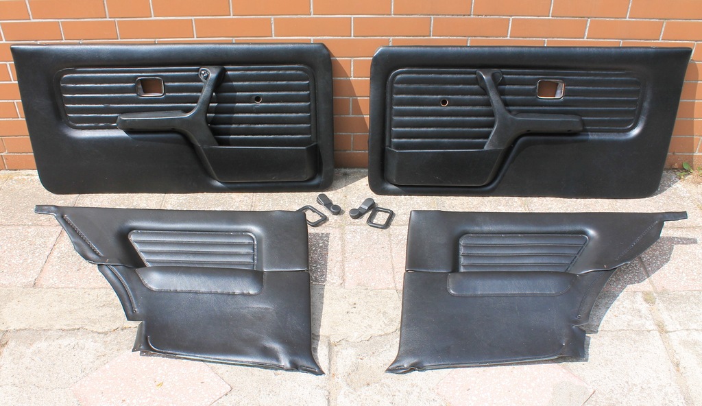 BMW E30 COUPE BOCZKI CZARNA SKÓRA KOMPLET RARYTAS