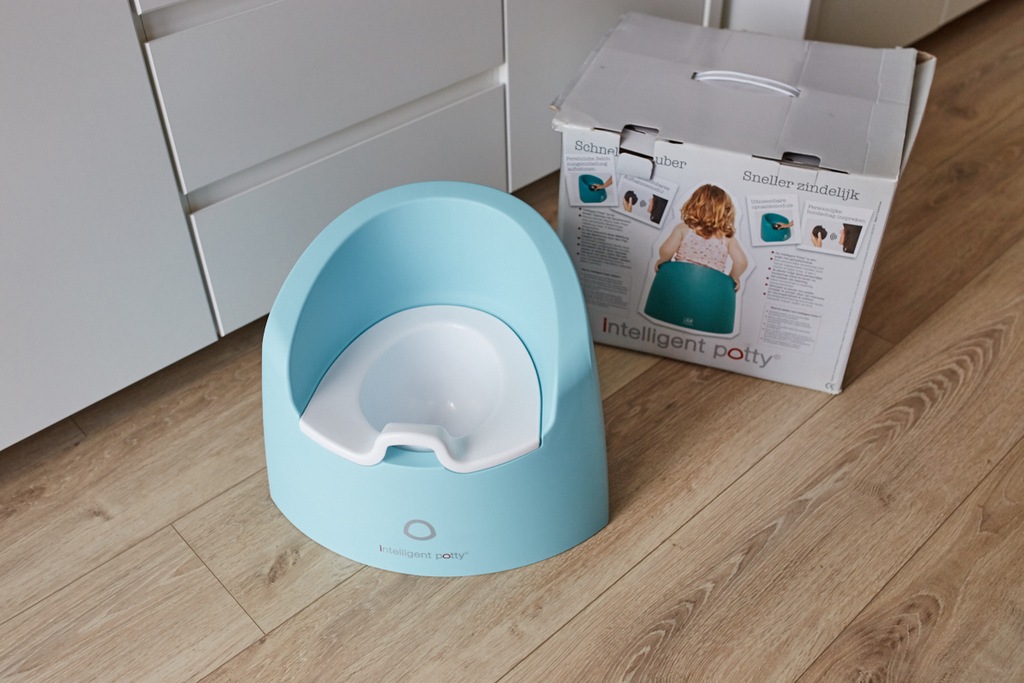 Intelligent Potty interaktywny nocnik dla dziecka