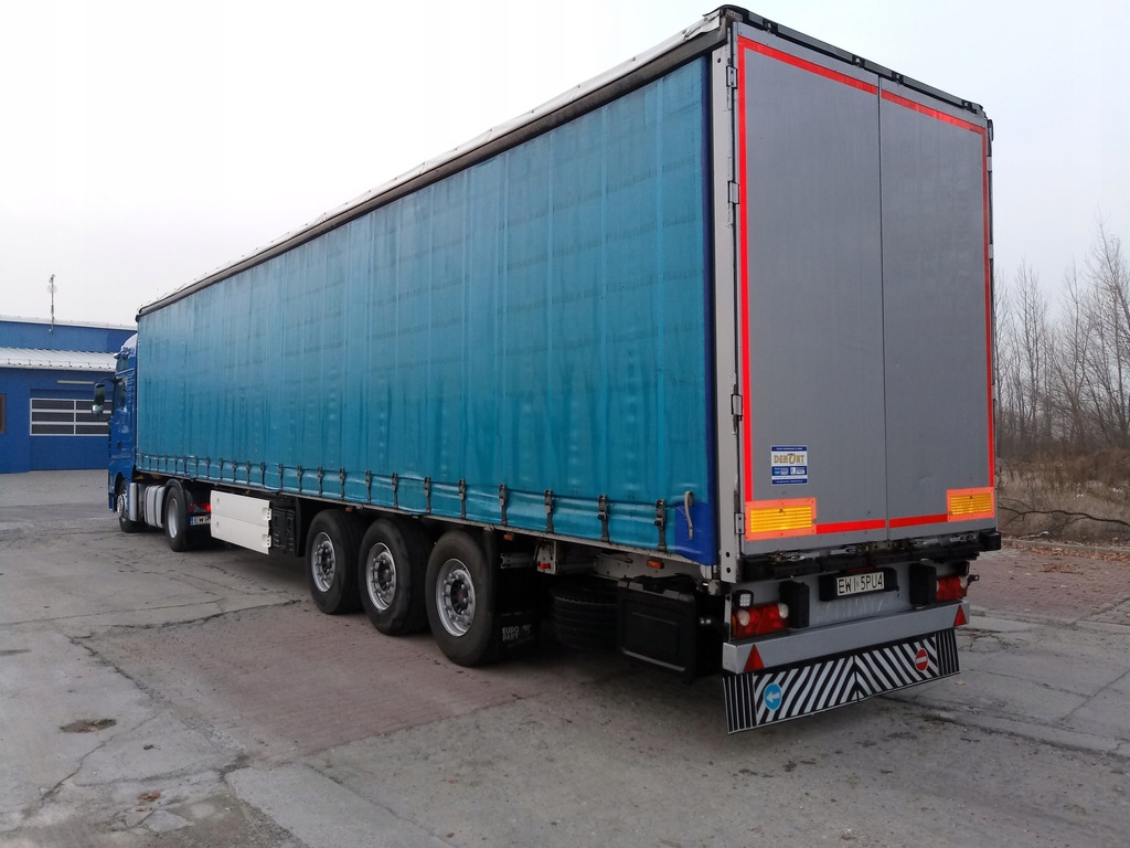 Naczepa SCHMITZ S01 w bdb stanie