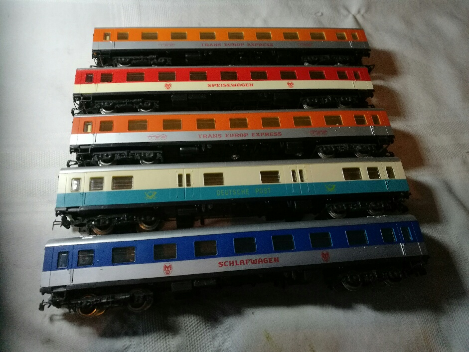 Wagony 5 sztuk piko h0 Trans euro express 1:87