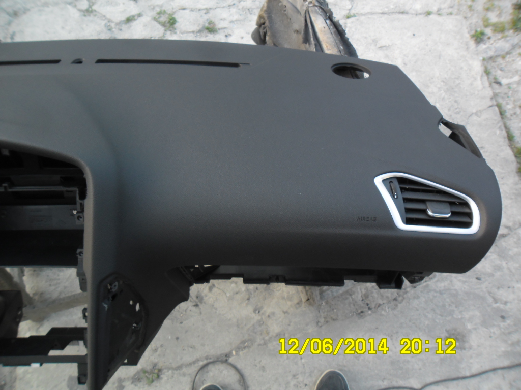 deska konsola kokpit Citroen C4 II DS4 od 2010 r. - 7320347654 ...