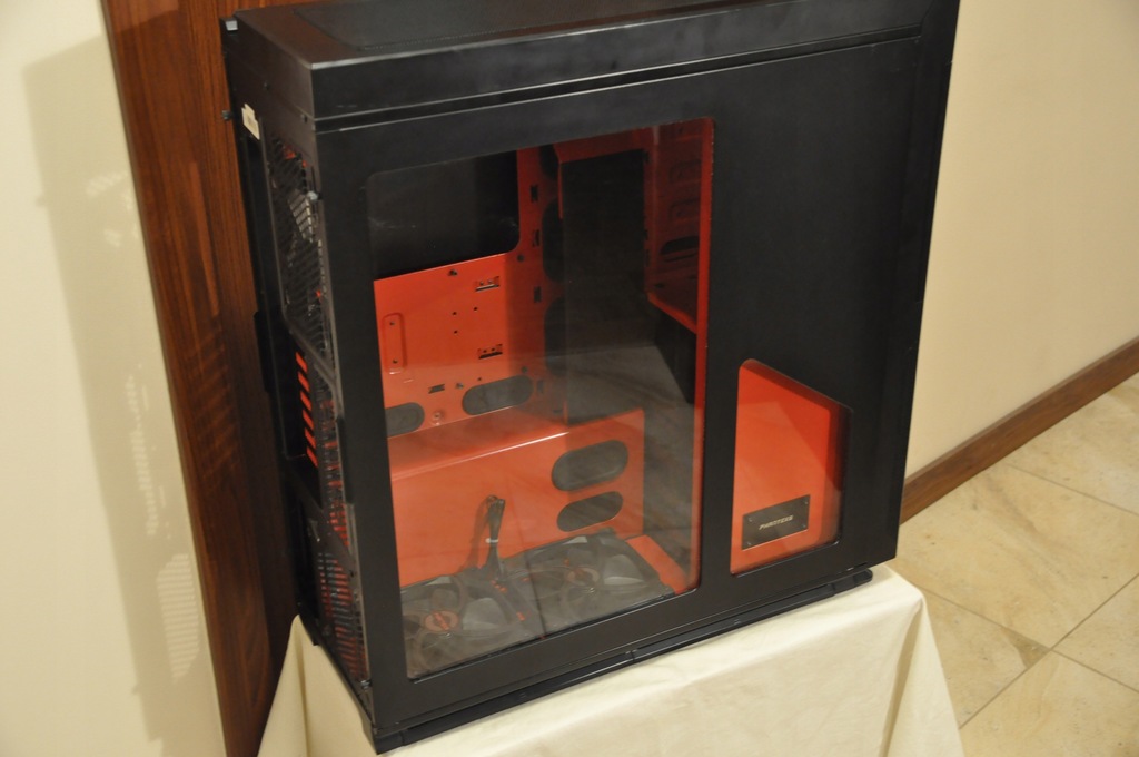Phanteks Enthoo Primo SPECIAL EDITION - RED