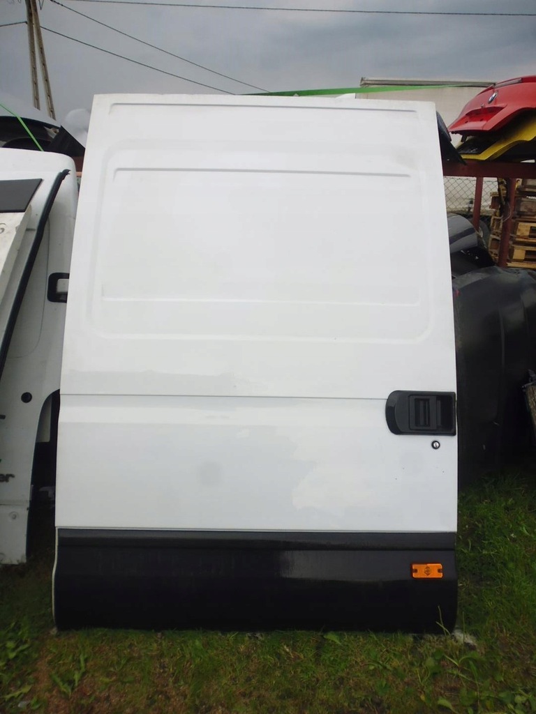 Drzwi boczne prawe przesuwne IVECO DAILY