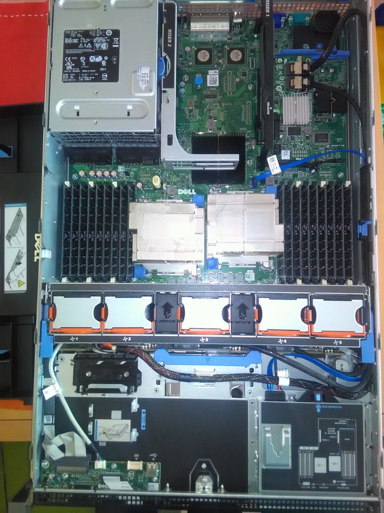 Dell R710 2x X5670 24vcore, RAM 144GB, HDD 3TB