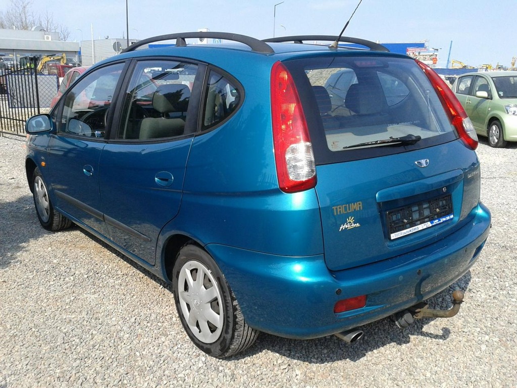 Машина daewoo rezzo