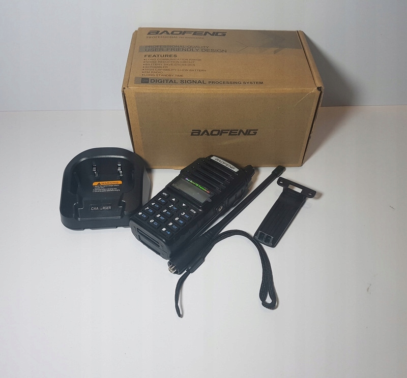 BAOFENG UV-82 V.2 5W RADIO PTT WALKIE TALKIE PL