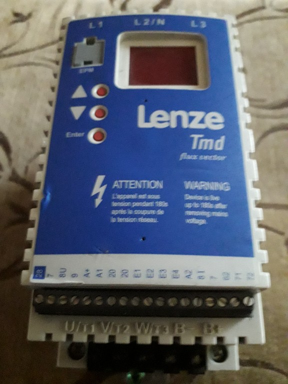 lenze tmd 0.75 kw