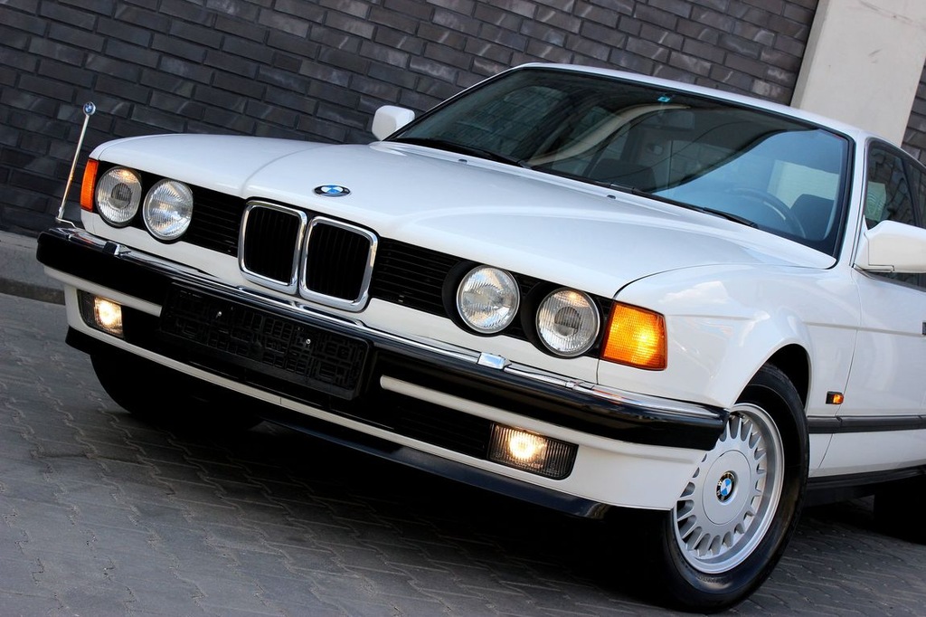 Najpiękniejsze BMW E32 na świecie !!! 50ooo km !!!