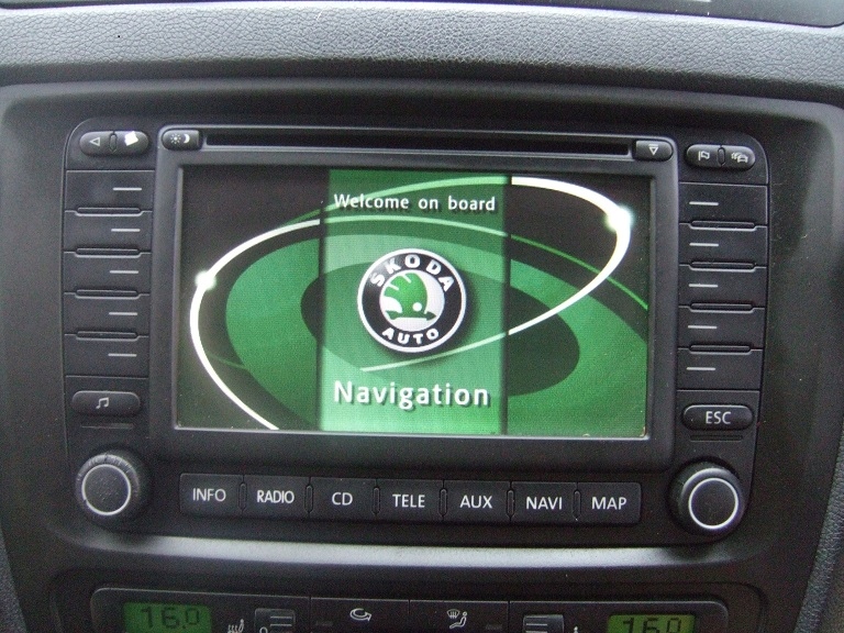 RADIO CD nawigacja SKODA OCTAVIA II 2 6876269263